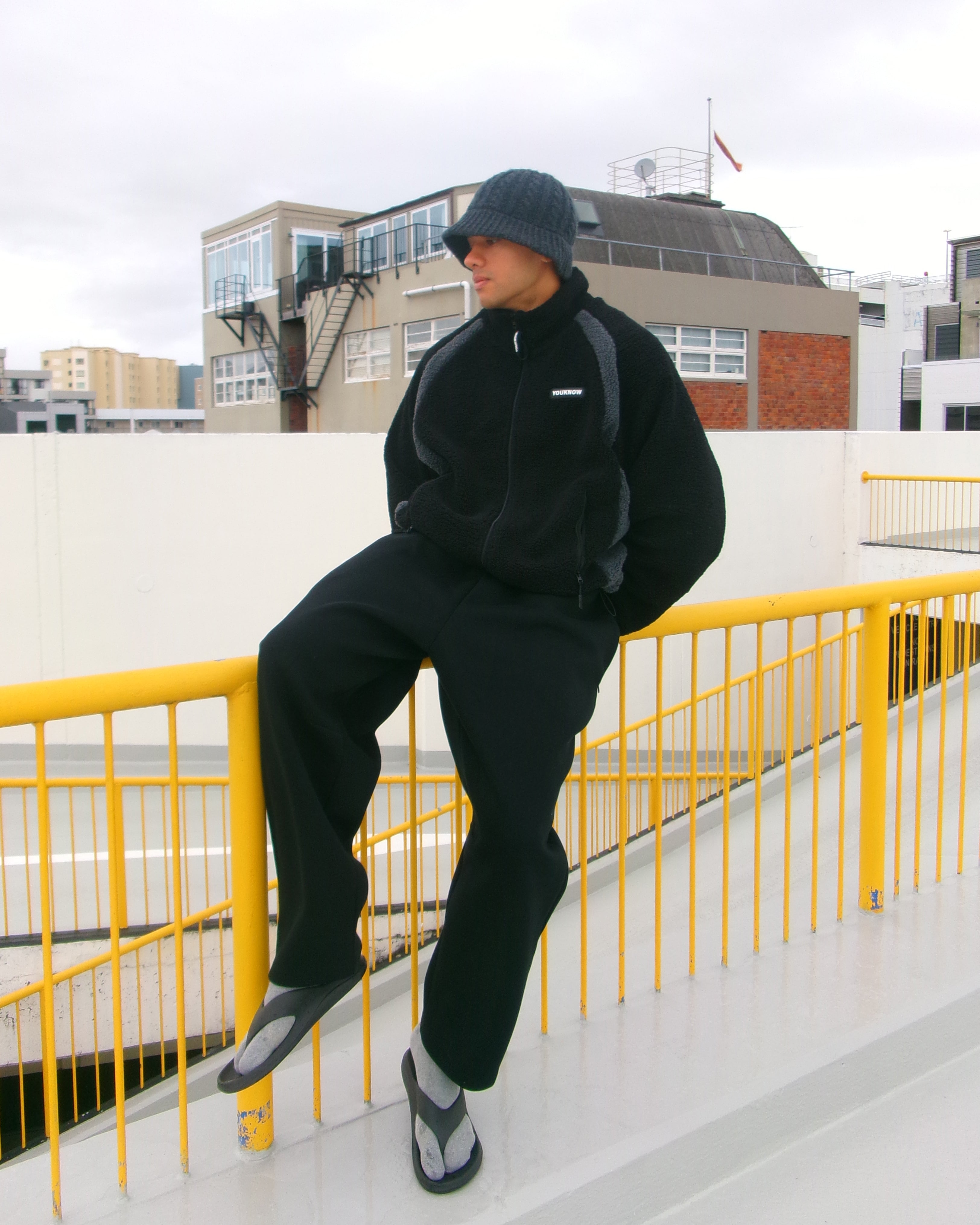 Sherpa Full Zip | Black
