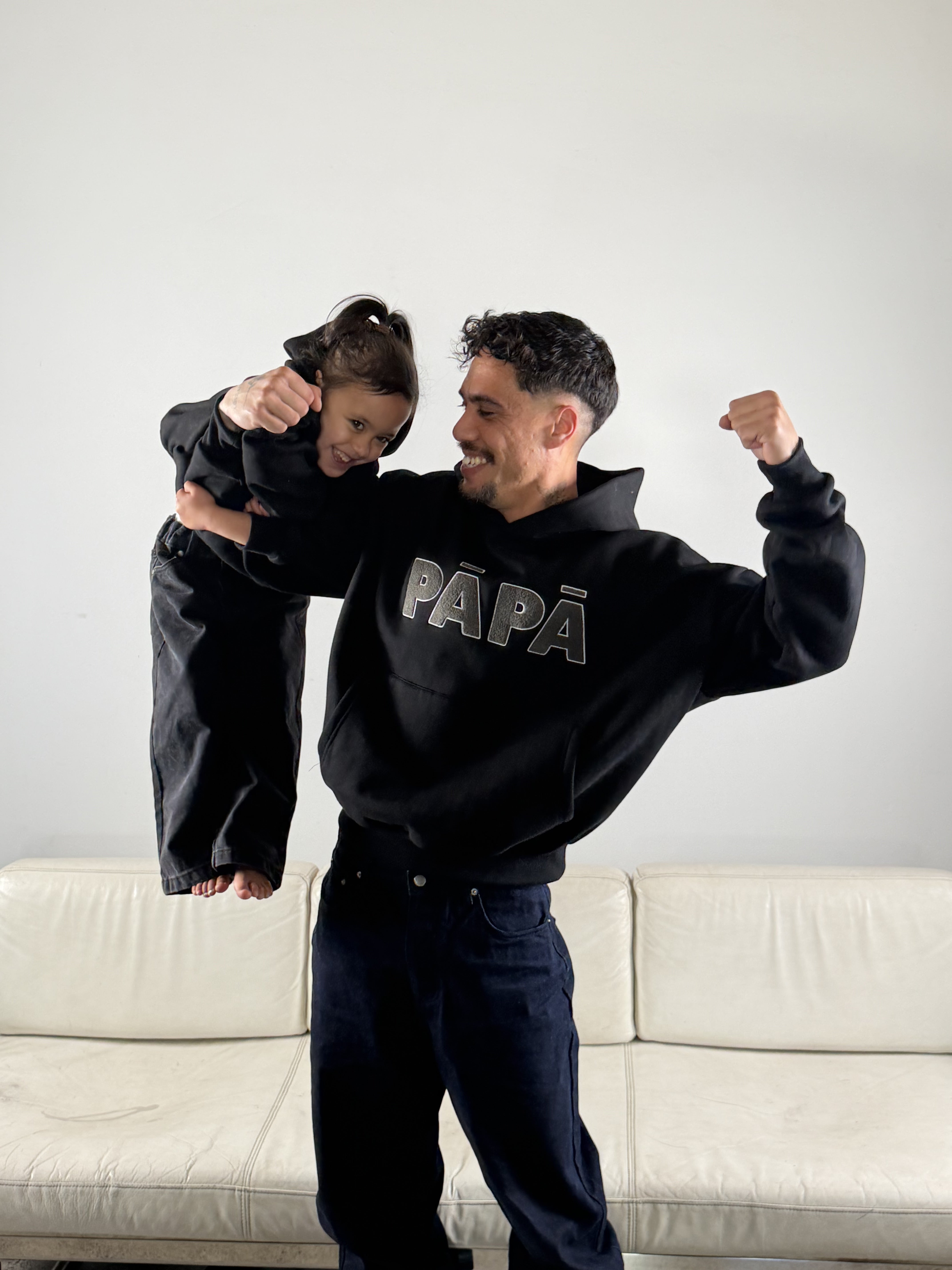 YK Pāpā Hoodie | Black-2