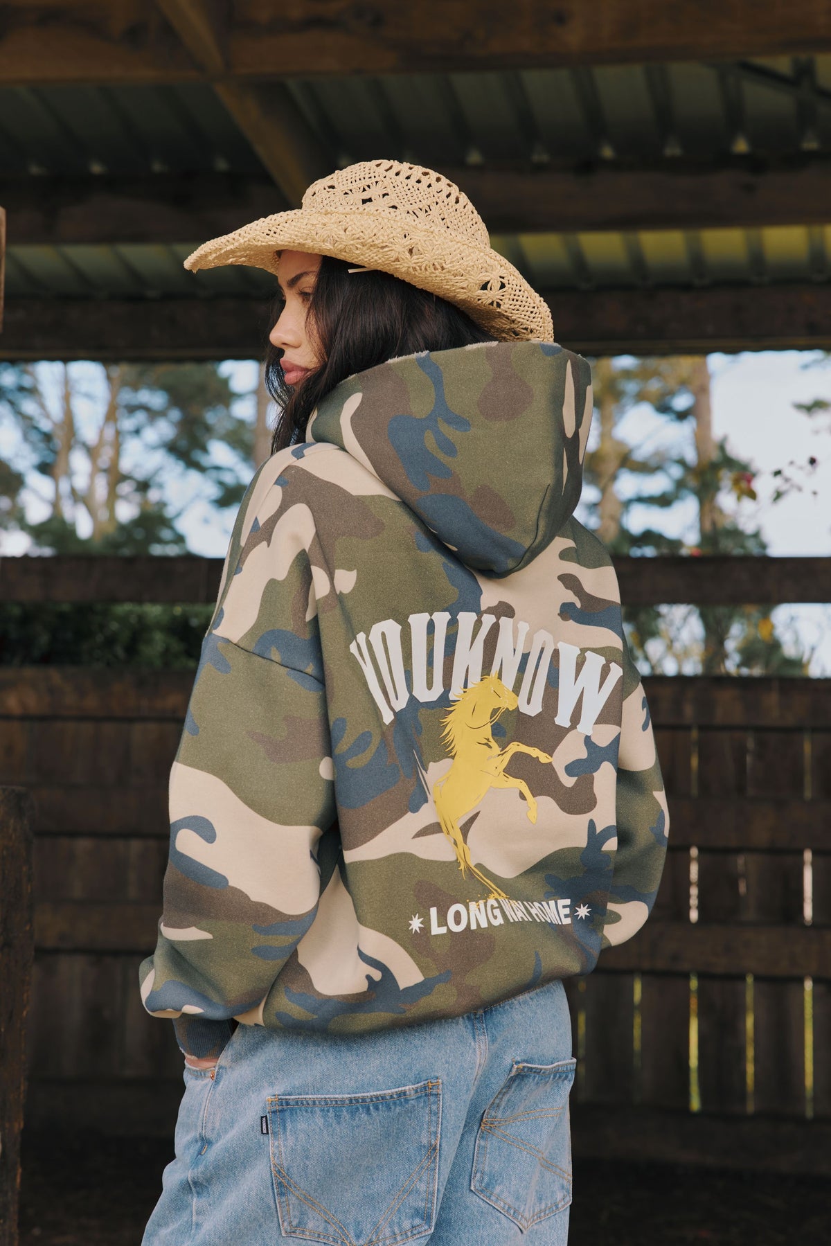 Stallion Box Vintage Hoodie | Camo-2
