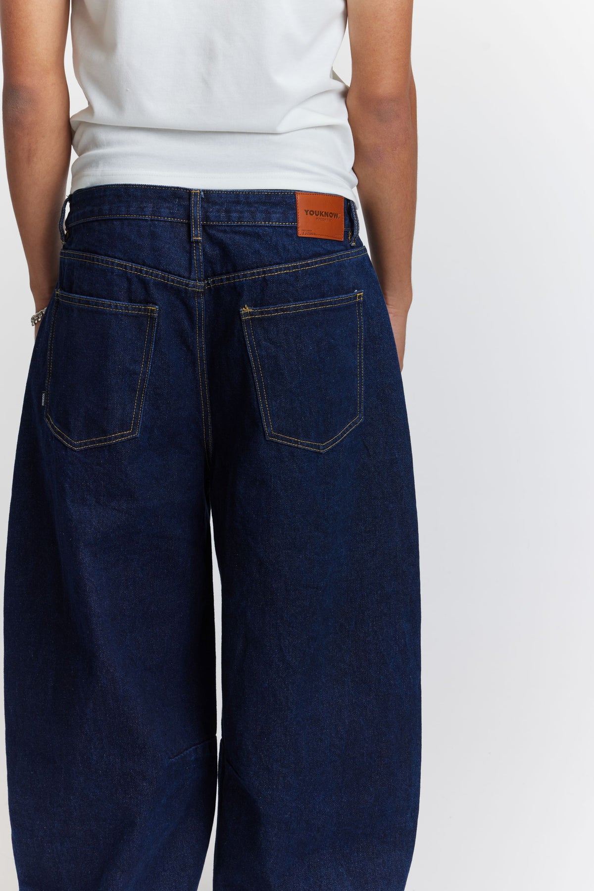 Barrel Leg Jeans | Indigo-6
