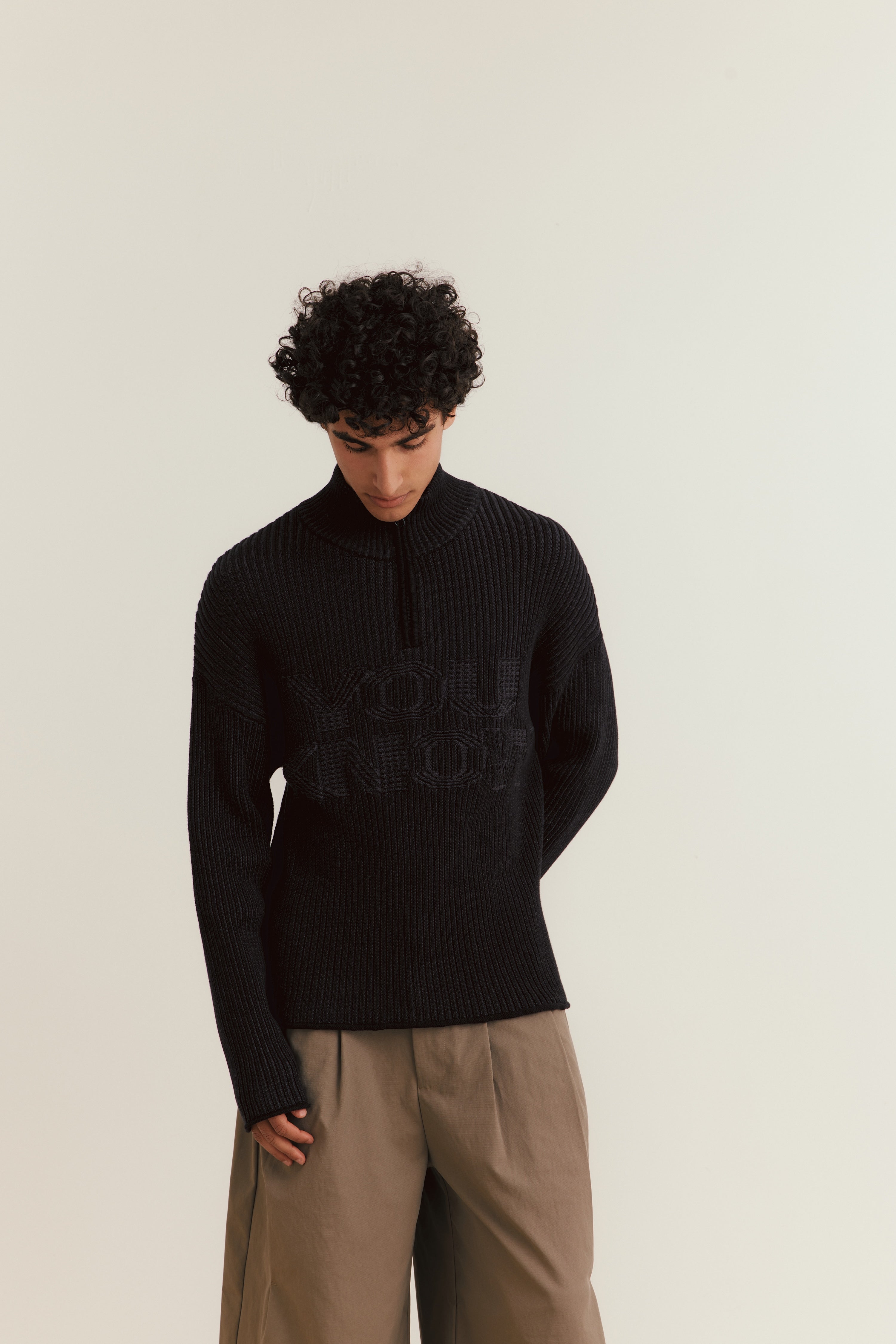 Rib Knit Quarter Zip | Black