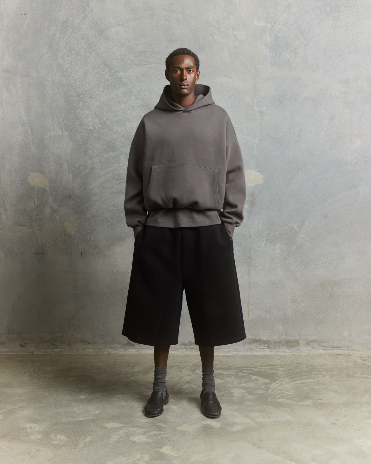 Nothing Form Longline Shorts | Tar-4