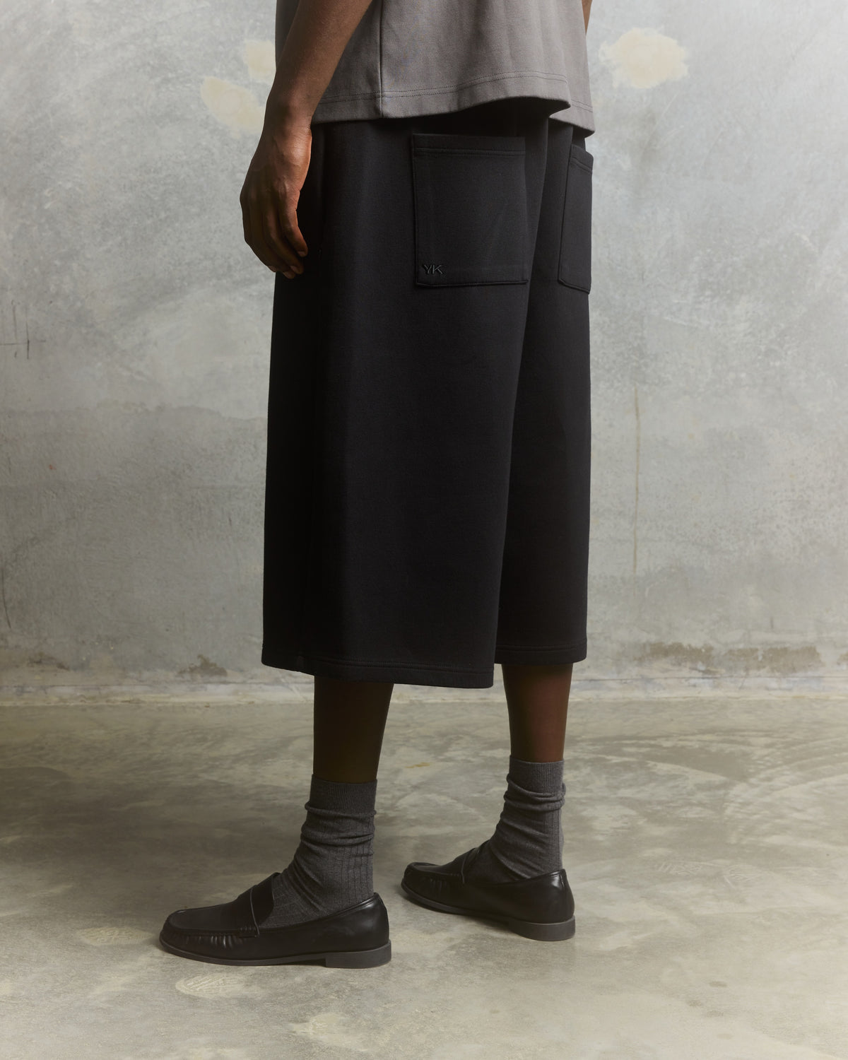 Nothing Form Longline Shorts | Tar