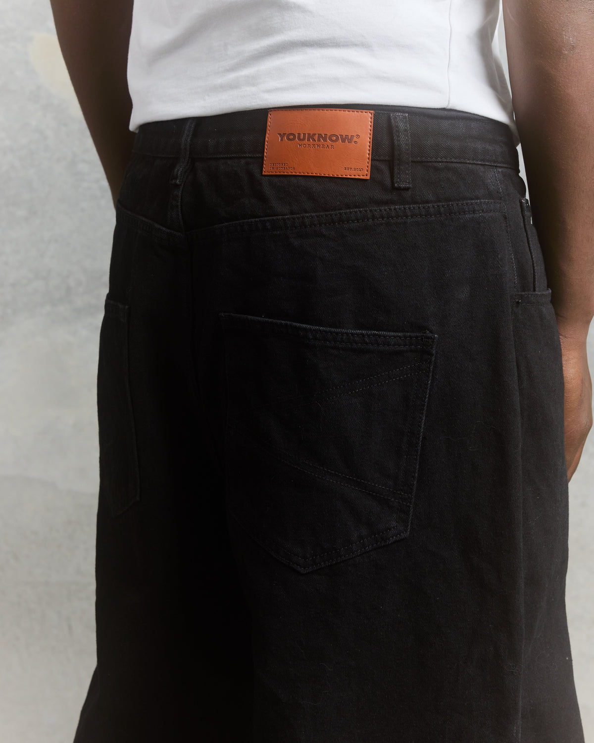 Veteran Baggy Jeans | Black-3
