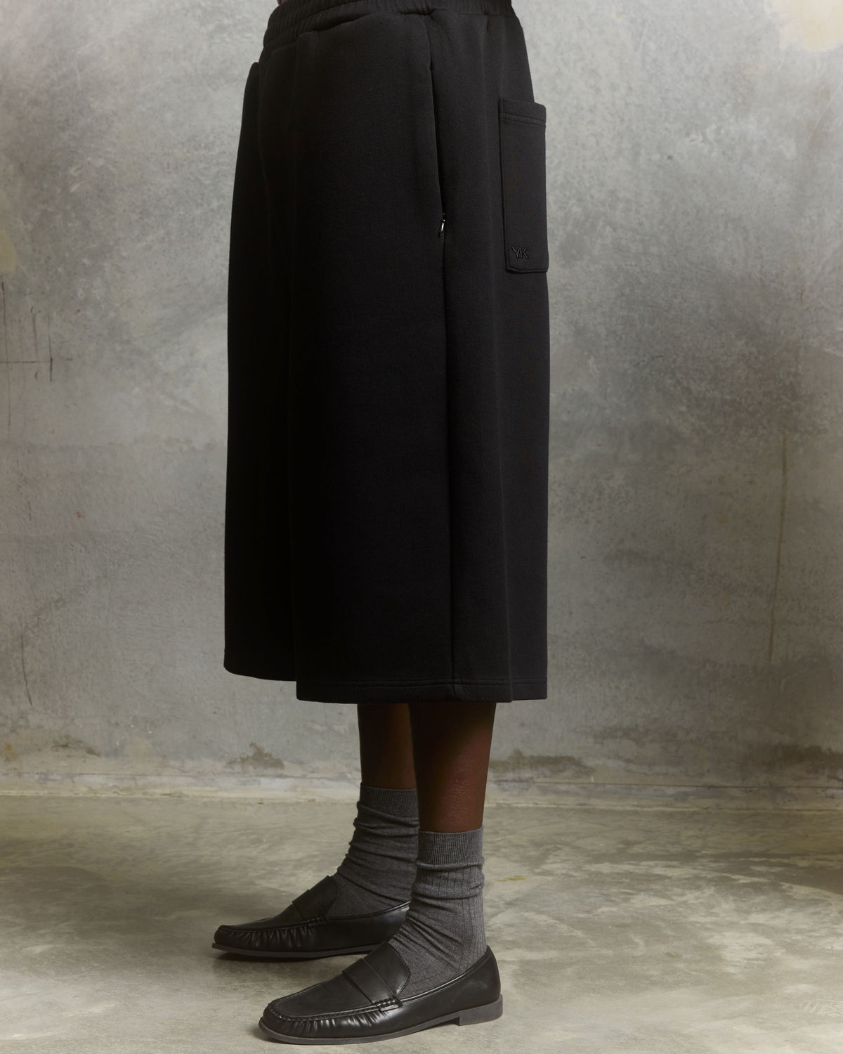 Nothing Form Longline Shorts | Tar-5